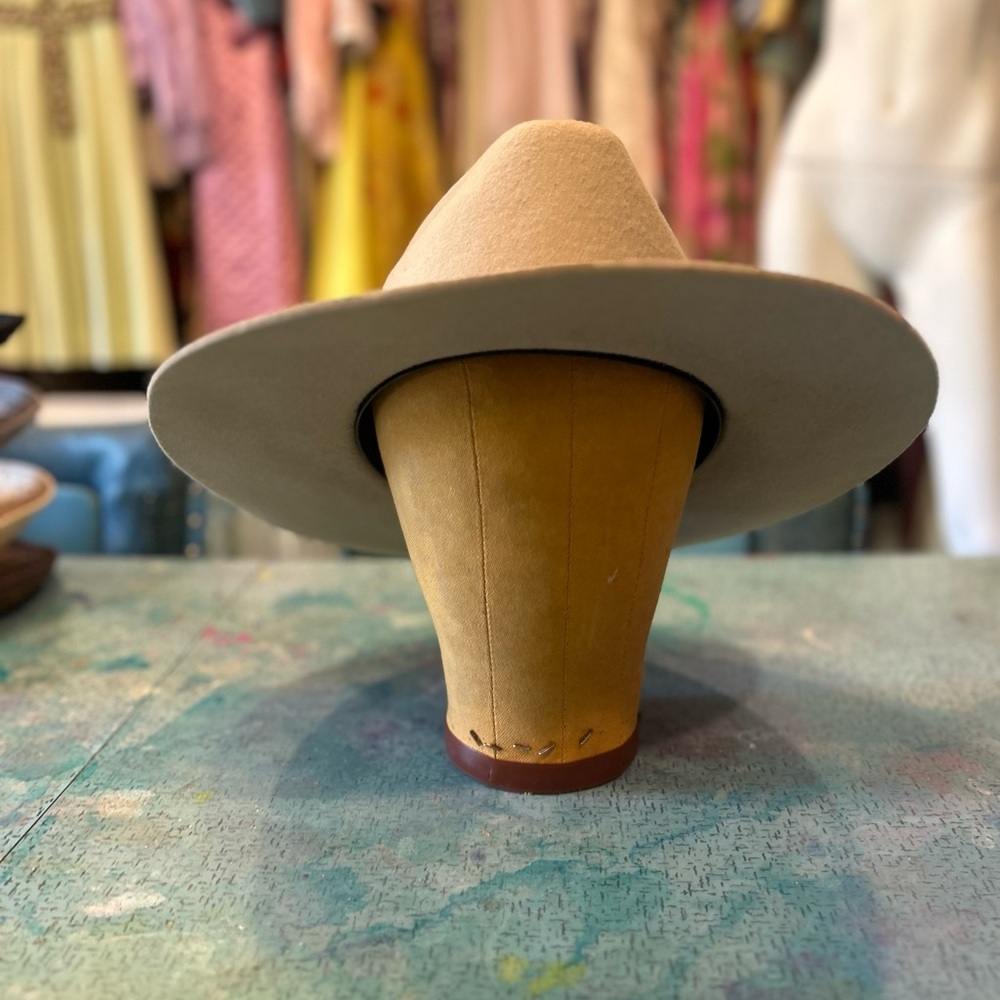 Western Express Rodeo Hat - Picture 4 of 8